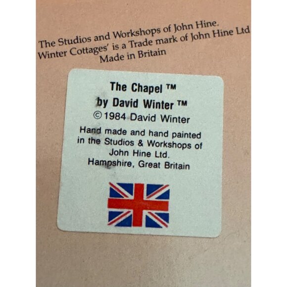 David Winter Cottages The Chapel Handpainted Christmas Collection - Picture 3 of 9